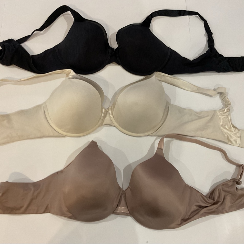 Vanity Fair Three-Pack Smooth T-Shirt Bras — Black, Taupe, Cream - Picture 2 of 5